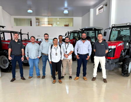 Visita de líderes da PTx-Trimble: Fortalecendo a parceria em agricultura de precisão!